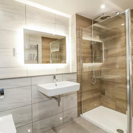 Woodside 5